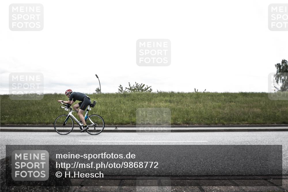 21.06.2026 - 29. Vierlanden-Triathlon H.Heesch http://msf.ph/oto/9868772 21.06.2026 12:24:50 Radfahren 723, 730, 750, 796 meine-sportfotos.de