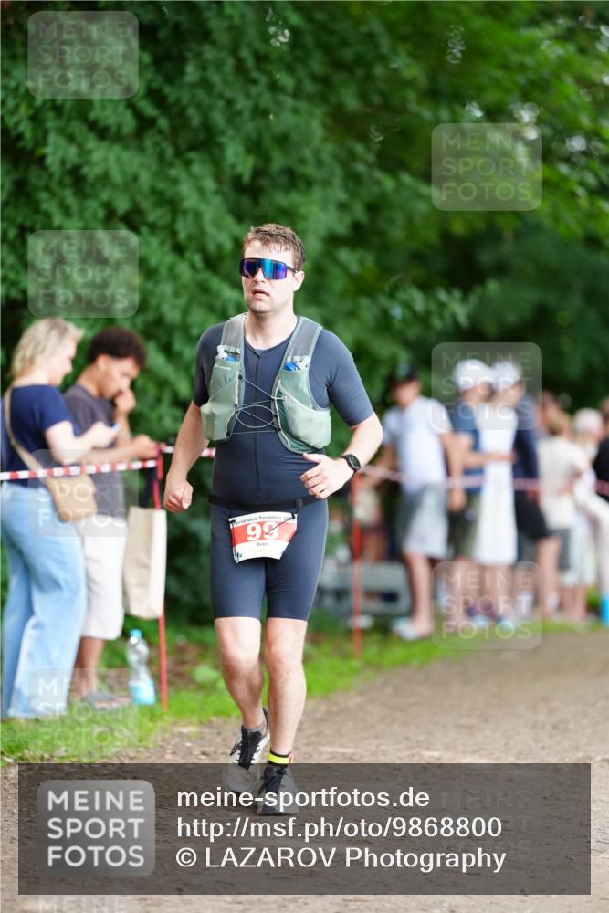 21.06.2026 - 29. Vierlanden-Triathlon LAZAROV Photography http://msf.ph/oto/9868800 21.06.2026 13:38:13 Laufen 93 meine-sportfotos.de