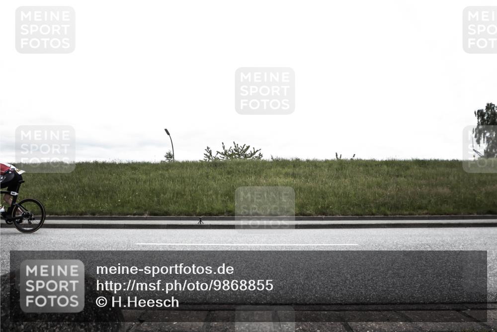 21.06.2026 - 29. Vierlanden-Triathlon H.Heesch http://msf.ph/oto/9868855 21.06.2026 12:27:22 Radfahren 17, 942 meine-sportfotos.de