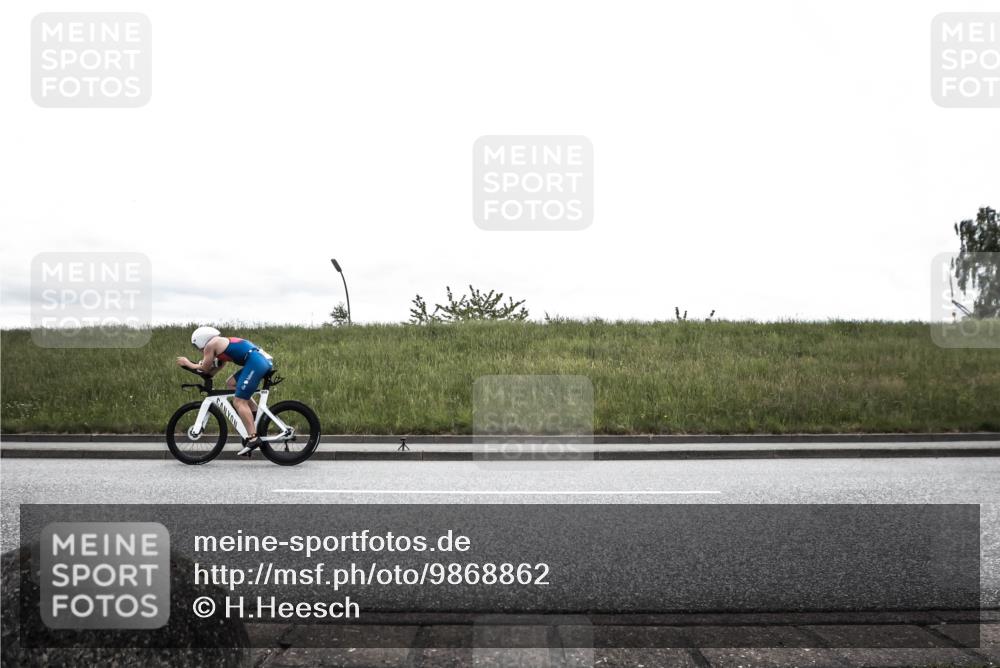 21.06.2026 - 29. Vierlanden-Triathlon H.Heesch http://msf.ph/oto/9868862 21.06.2026 12:27:35 Radfahren 913, 917, 918, 927, 941, 955, 957, 959, 963, 966, 972, 975 meine-sportfotos.de