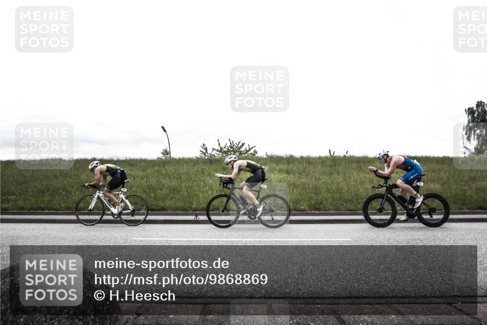 21.06.2026 - 29. Vierlanden-Triathlon H.Heesch http://msf.ph/oto/9868869 21.06.2026 12:27:38 Radfahren 913, 917, 918, 927, 957, 963, 972, 975 meine-sportfotos.de