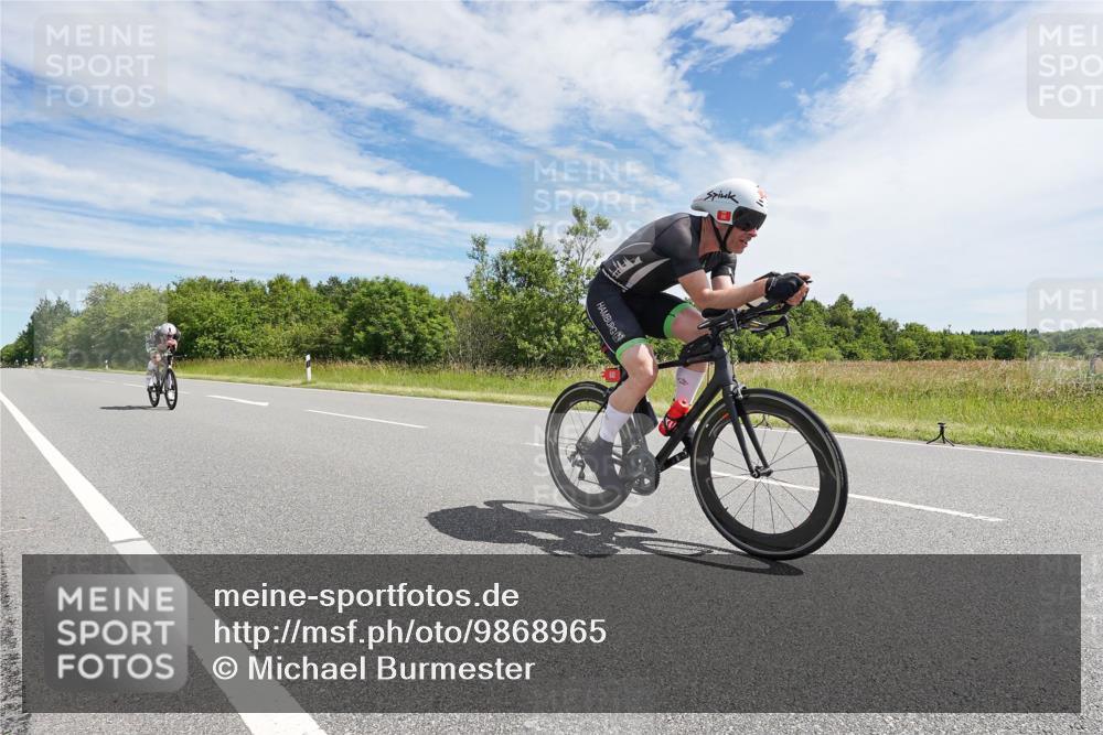 21.06.2026 - Viking Triathlon Michael Burmester http://msf.ph/oto/9868965 21.06.2026 11:53:02 Radfahren 104, 109, 135, 145, 160, 178, 182, 202, 383, 446, 452, 496, 500, 515, 603, 610 meine-sportfotos.de