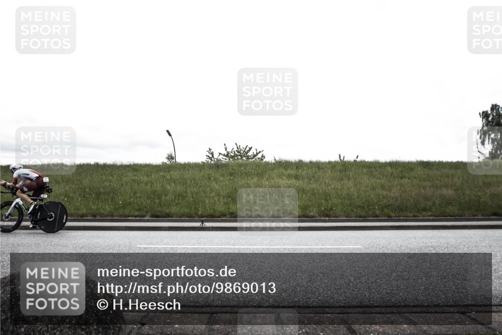 21.06.2026 - 29. Vierlanden-Triathlon H.Heesch http://msf.ph/oto/9869013 21.06.2026 12:29:09 Radfahren 933, 944, 967, 971, 977, 981 meine-sportfotos.de