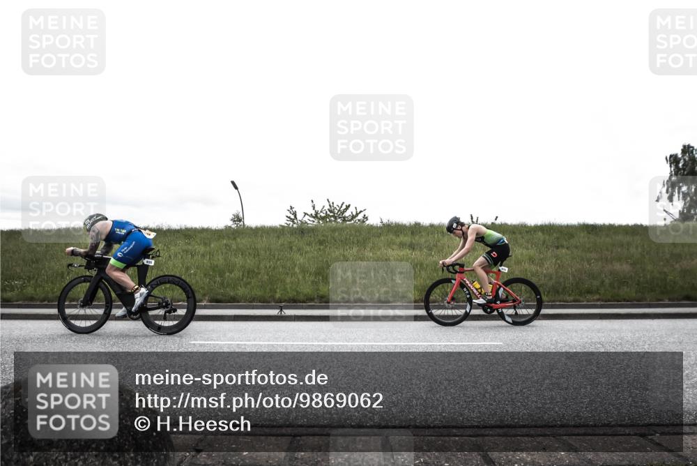 21.06.2026 - 29. Vierlanden-Triathlon H.Heesch http://msf.ph/oto/9869062 21.06.2026 12:29:38 Radfahren 919, 935, 946, 953, 970 meine-sportfotos.de