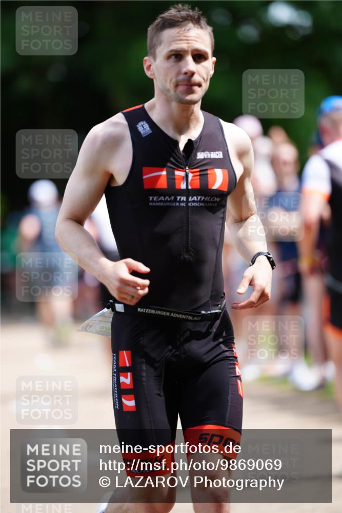 21.06.2026 - 29. Vierlanden-Triathlon LAZAROV Photography http://msf.ph/oto/9869069 21.06.2026 13:40:43 Laufen 2 meine-sportfotos.de