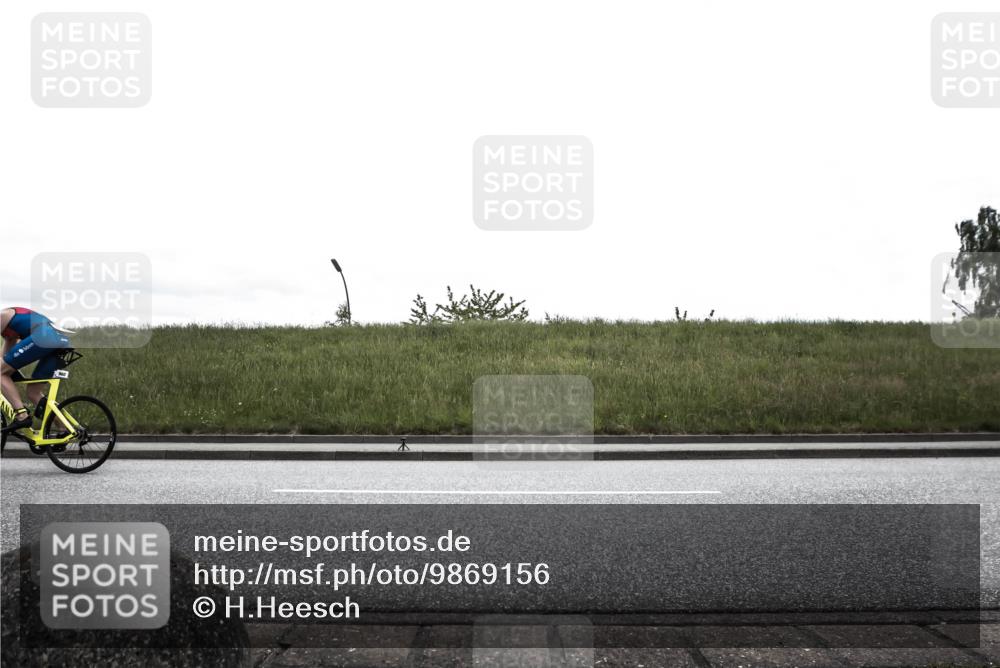 21.06.2026 - 29. Vierlanden-Triathlon H.Heesch http://msf.ph/oto/9869156 21.06.2026 12:30:51 Radfahren 939, 960 meine-sportfotos.de
