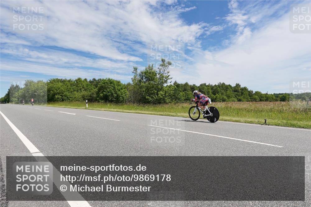 21.06.2026 - Viking Triathlon Michael Burmester http://msf.ph/oto/9869178 21.06.2026 11:57:01 Radfahren 225, 253, 329, 388, 469, 630 meine-sportfotos.de