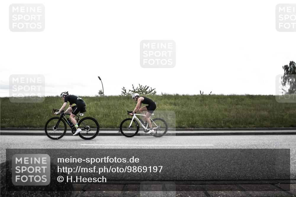 21.06.2026 - 29. Vierlanden-Triathlon H.Heesch http://msf.ph/oto/9869197 21.06.2026 12:31:29 Radfahren 658, 882, 887, 940 meine-sportfotos.de
