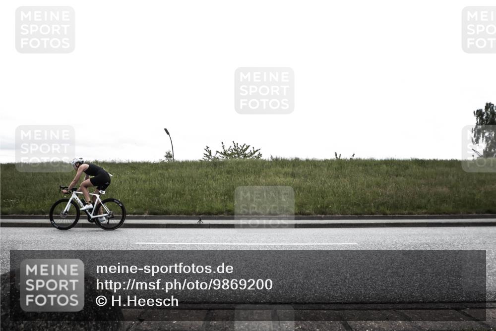 21.06.2026 - 29. Vierlanden-Triathlon H.Heesch http://msf.ph/oto/9869200 21.06.2026 12:31:30 Radfahren 658, 882, 887, 940 meine-sportfotos.de
