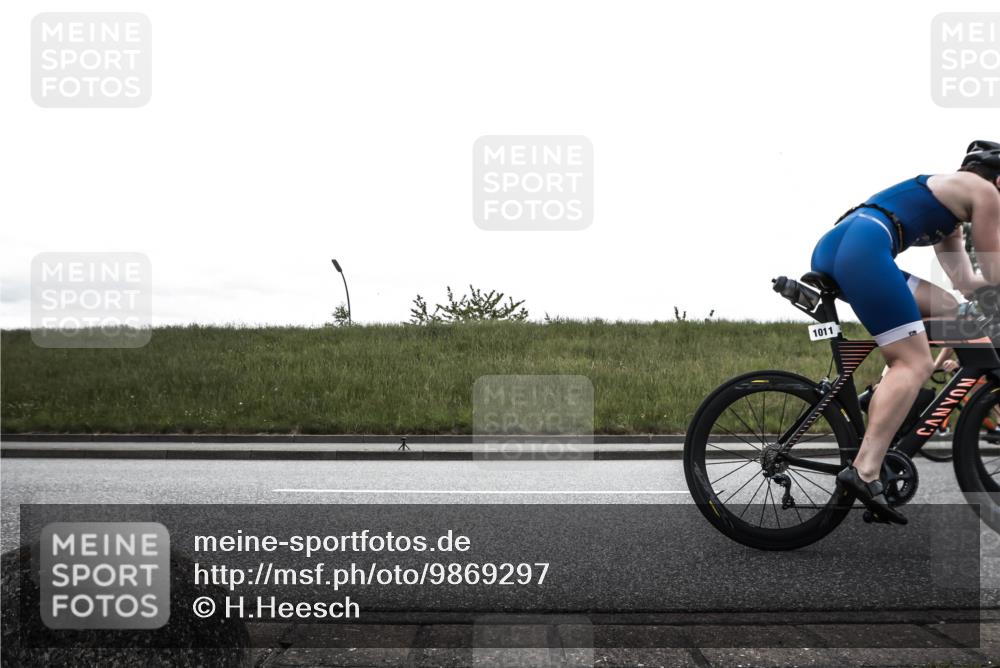21.06.2026 - 29. Vierlanden-Triathlon H.Heesch http://msf.ph/oto/9869297 21.06.2026 12:32:59 Radfahren 755, 760, 1008, 1011, 1014 meine-sportfotos.de