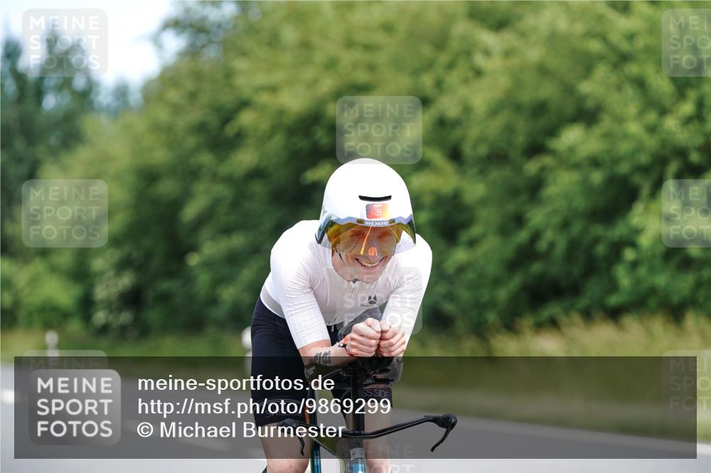 21.06.2026 - Viking Triathlon Michael Burmester http://msf.ph/oto/9869299 21.06.2026 12:27:22 Radfahren 38, 266, 268, 273, 322, 444, 490, 554, 639 meine-sportfotos.de