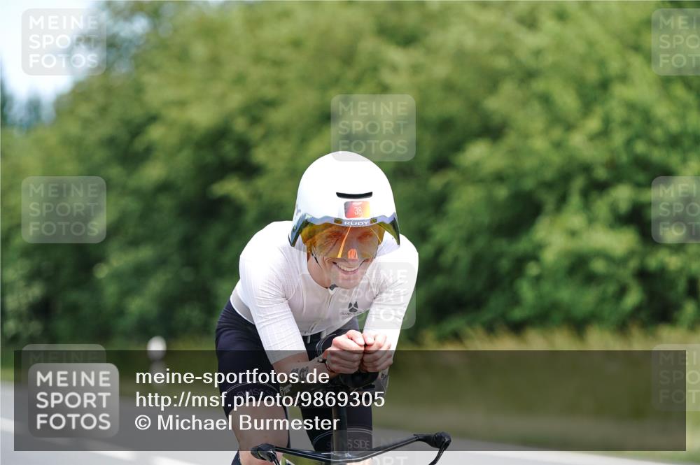 21.06.2026 - Viking Triathlon Michael Burmester http://msf.ph/oto/9869305 21.06.2026 12:27:22 Radfahren 38, 266, 268, 273, 322, 444, 490, 554, 639 meine-sportfotos.de