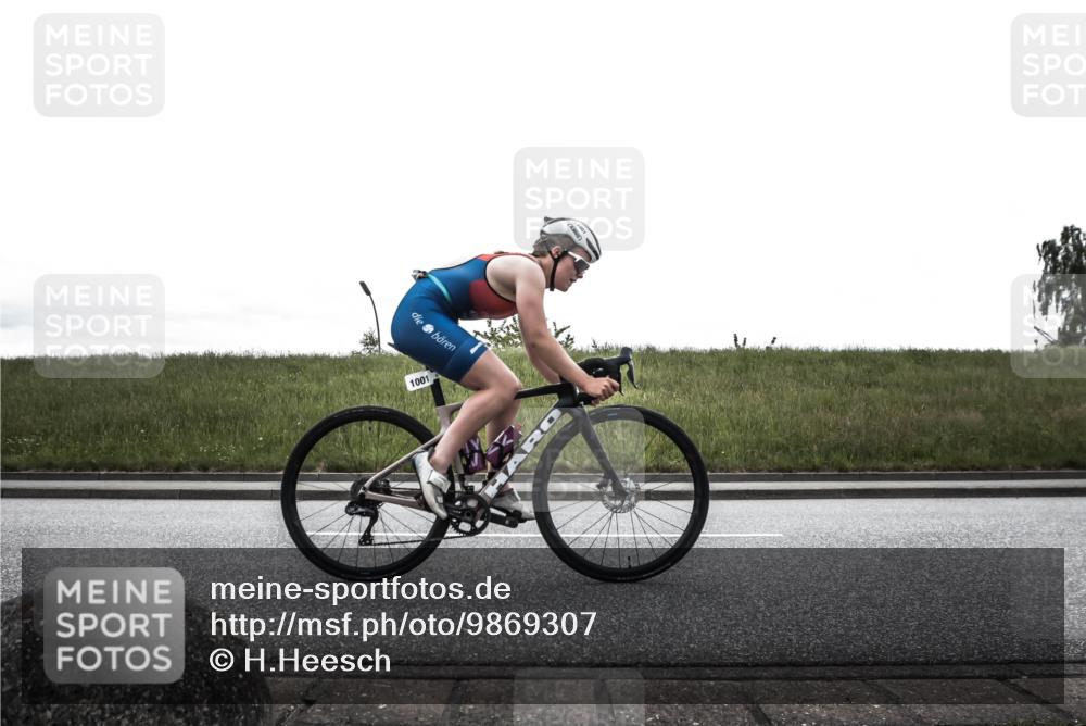 21.06.2026 - 29. Vierlanden-Triathlon H.Heesch http://msf.ph/oto/9869307 21.06.2026 12:33:13 Radfahren 1001 meine-sportfotos.de