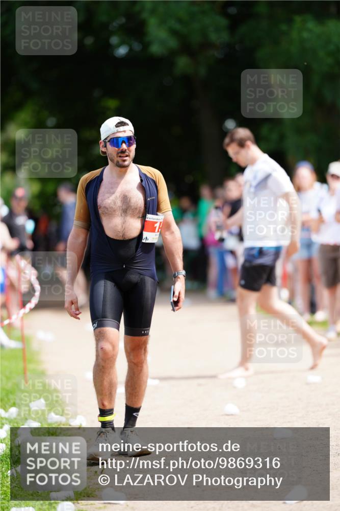 21.06.2026 - 29. Vierlanden-Triathlon LAZAROV Photography http://msf.ph/oto/9869316 21.06.2026 13:44:02 Laufen 1 meine-sportfotos.de