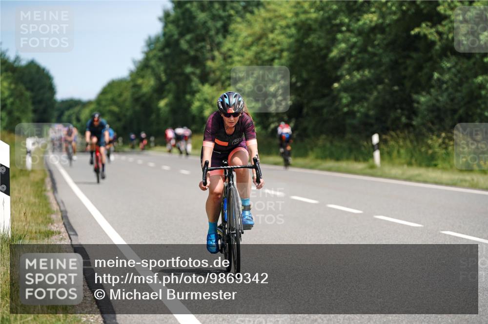 21.06.2026 - Viking Triathlon Michael Burmester http://msf.ph/oto/9869342 21.06.2026 12:27:51 Radfahren 63, 124, 155, 162, 257, 260, 269, 390, 545 meine-sportfotos.de