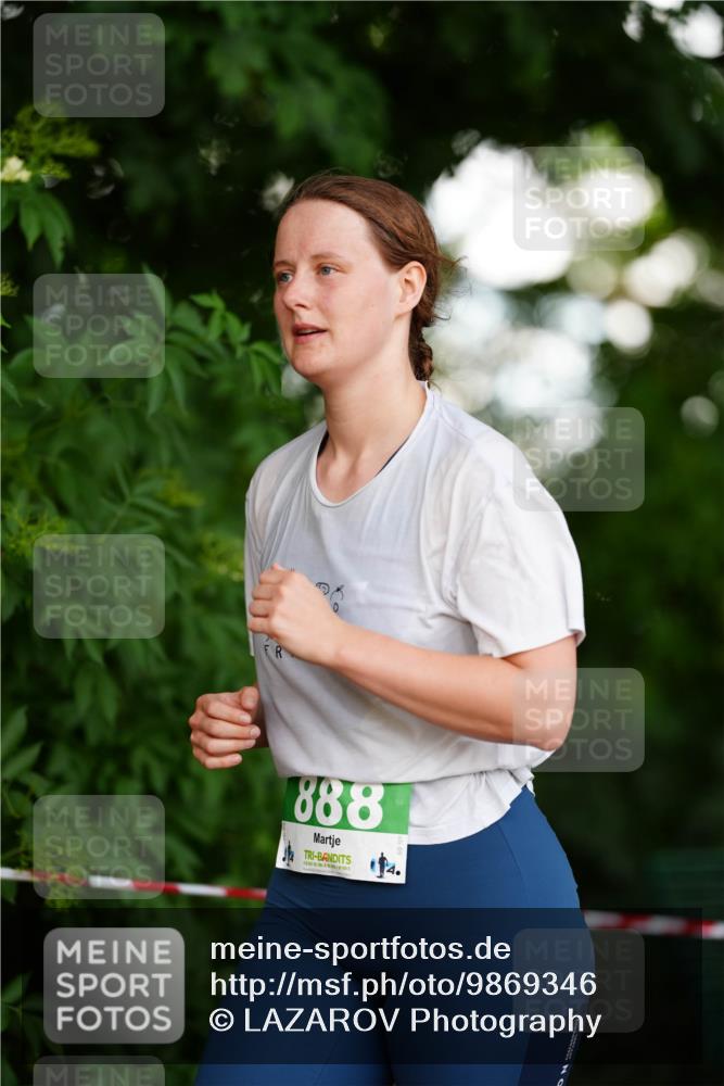 21.06.2026 - 29. Vierlanden-Triathlon LAZAROV Photography http://msf.ph/oto/9869346 21.06.2026 13:44:39 Laufen 888 meine-sportfotos.de
