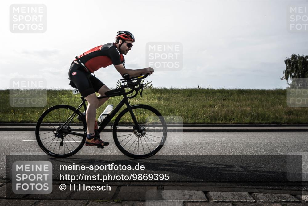 21.06.2026 - 29. Vierlanden-Triathlon H.Heesch http://msf.ph/oto/9869395 21.06.2026 09:03:10 Radfahren 167, 171 meine-sportfotos.de