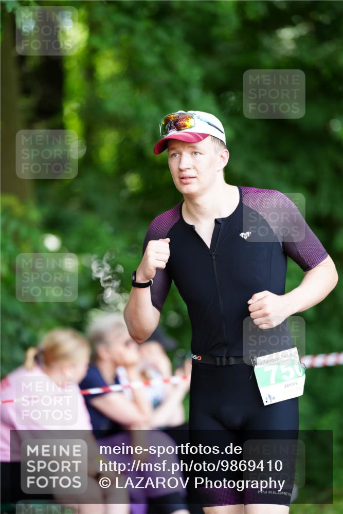 21.06.2026 - 29. Vierlanden-Triathlon LAZAROV Photography http://msf.ph/oto/9869410 21.06.2026 13:45:20 Laufen 750 meine-sportfotos.de