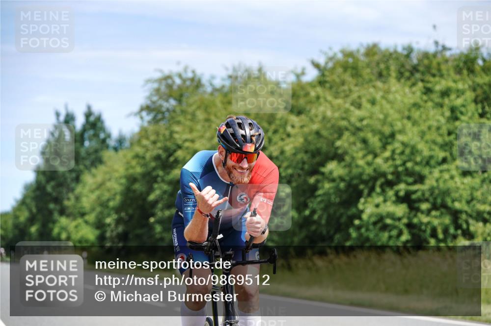 21.06.2026 - Viking Triathlon Michael Burmester http://msf.ph/oto/9869512 21.06.2026 12:29:29 Radfahren 78, 87, 95, 154, 386, 410, 459, 526, 540, 555, 560, 617, 655 meine-sportfotos.de