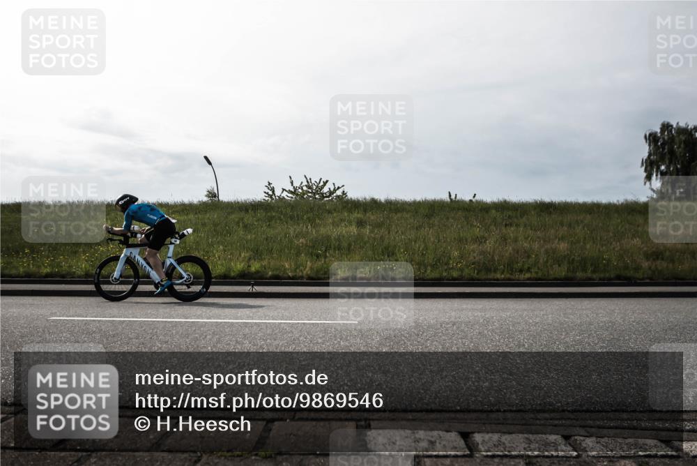 21.06.2026 - 29. Vierlanden-Triathlon H.Heesch http://msf.ph/oto/9869546 21.06.2026 09:09:12 Radfahren 2, 16, 36, 41, 212 meine-sportfotos.de