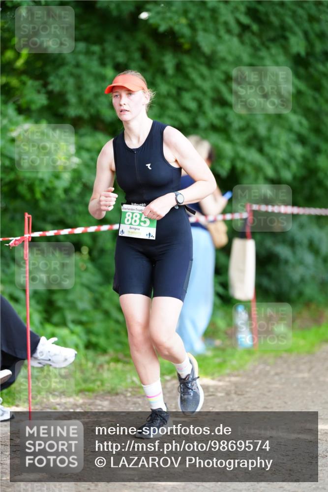21.06.2026 - 29. Vierlanden-Triathlon LAZAROV Photography http://msf.ph/oto/9869574 21.06.2026 13:46:24 Laufen 885, 4 meine-sportfotos.de