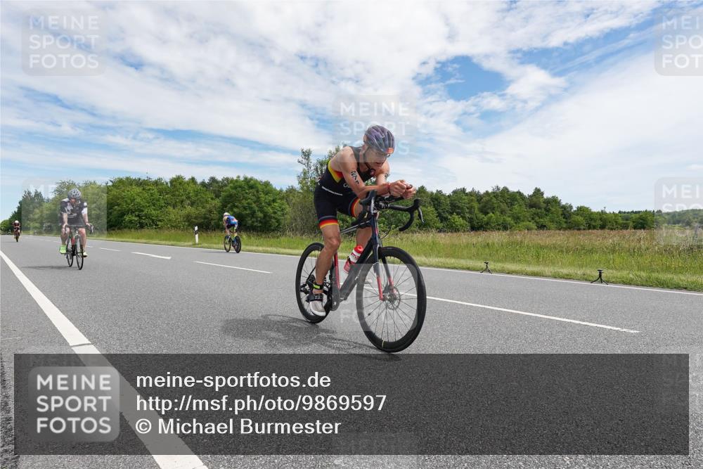 21.06.2026 - Viking Triathlon Michael Burmester http://msf.ph/oto/9869597 21.06.2026 12:03:18 Radfahren 65, 74, 102, 103, 161, 176, 238, 270, 271, 271, 426, 569, 631 meine-sportfotos.de