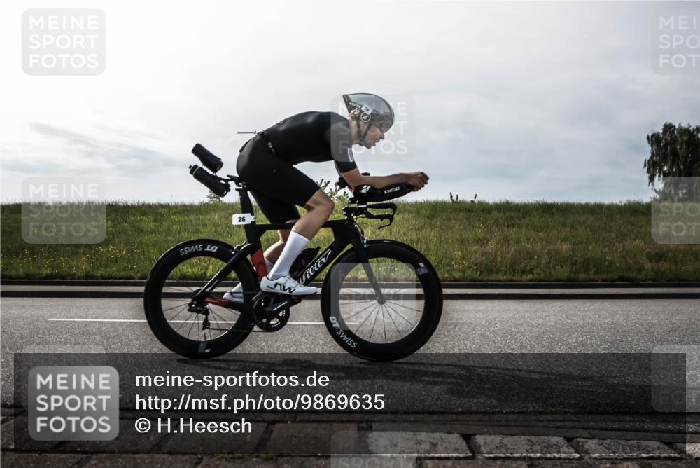 21.06.2026 - 29. Vierlanden-Triathlon H.Heesch http://msf.ph/oto/9869635 21.06.2026 09:11:20 Radfahren 26 meine-sportfotos.de