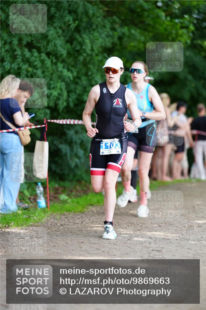 21.06.2026 - 29. Vierlanden-Triathlon LAZAROV Photography http://msf.ph/oto/9869663 21.06.2026 13:47:14 Laufen 1103 meine-sportfotos.de