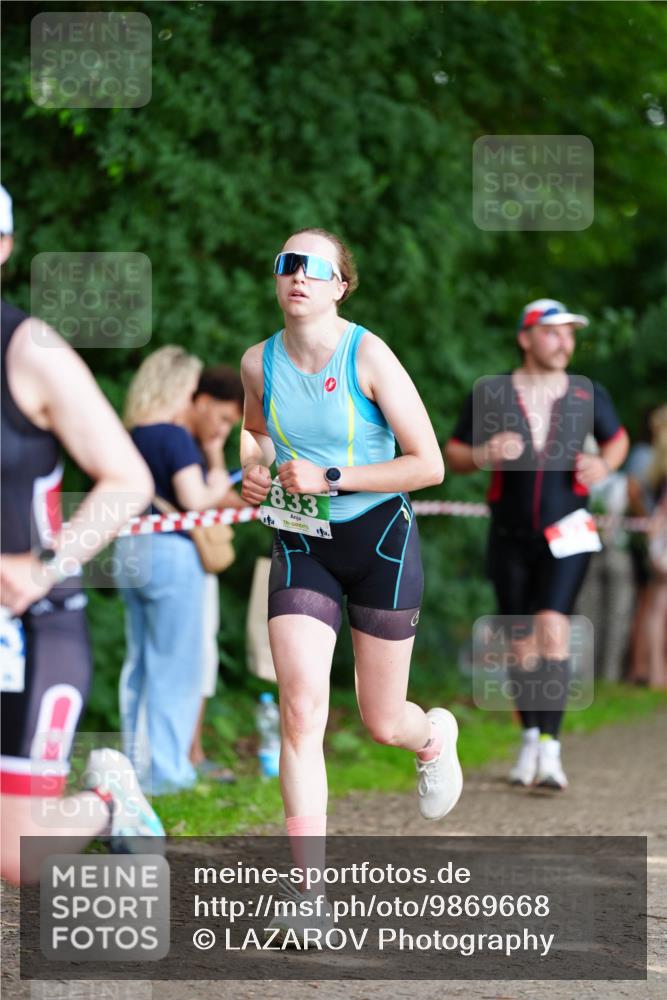 21.06.2026 - 29. Vierlanden-Triathlon LAZAROV Photography http://msf.ph/oto/9869668 21.06.2026 13:47:15 Laufen 833 meine-sportfotos.de