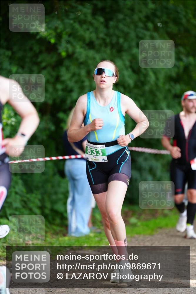 21.06.2026 - 29. Vierlanden-Triathlon LAZAROV Photography http://msf.ph/oto/9869671 21.06.2026 13:47:15 Laufen 2026, 833, 2 meine-sportfotos.de