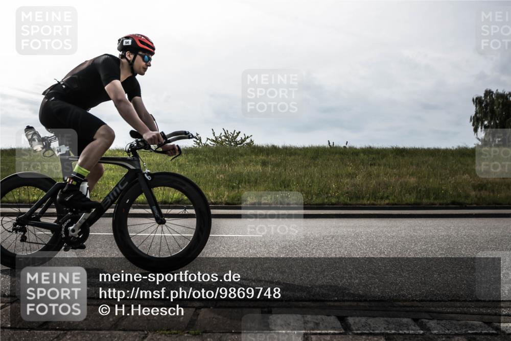 21.06.2026 - 29. Vierlanden-Triathlon H.Heesch http://msf.ph/oto/9869748 21.06.2026 09:13:18 Radfahren 19, 46, 54 meine-sportfotos.de