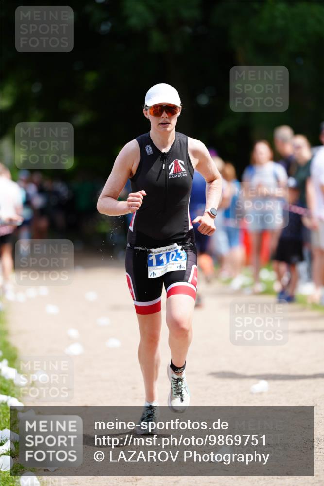 21.06.2026 - 29. Vierlanden-Triathlon LAZAROV Photography http://msf.ph/oto/9869751 21.06.2026 13:47:52 Laufen 1103 meine-sportfotos.de