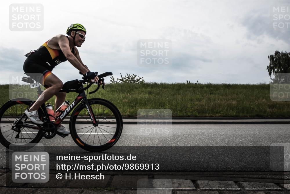 21.06.2026 - 29. Vierlanden-Triathlon H.Heesch http://msf.ph/oto/9869913 21.06.2026 09:17:11 Radfahren 217 meine-sportfotos.de
