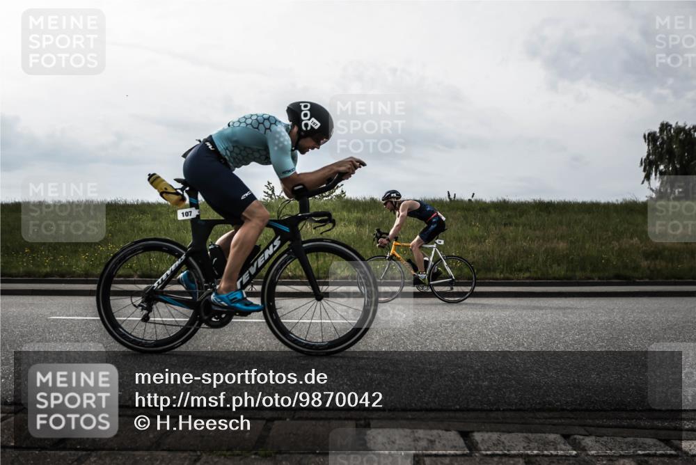 21.06.2026 - 29. Vierlanden-Triathlon H.Heesch http://msf.ph/oto/9870042 21.06.2026 09:19:05 Radfahren 56, 79, 107, 221 meine-sportfotos.de