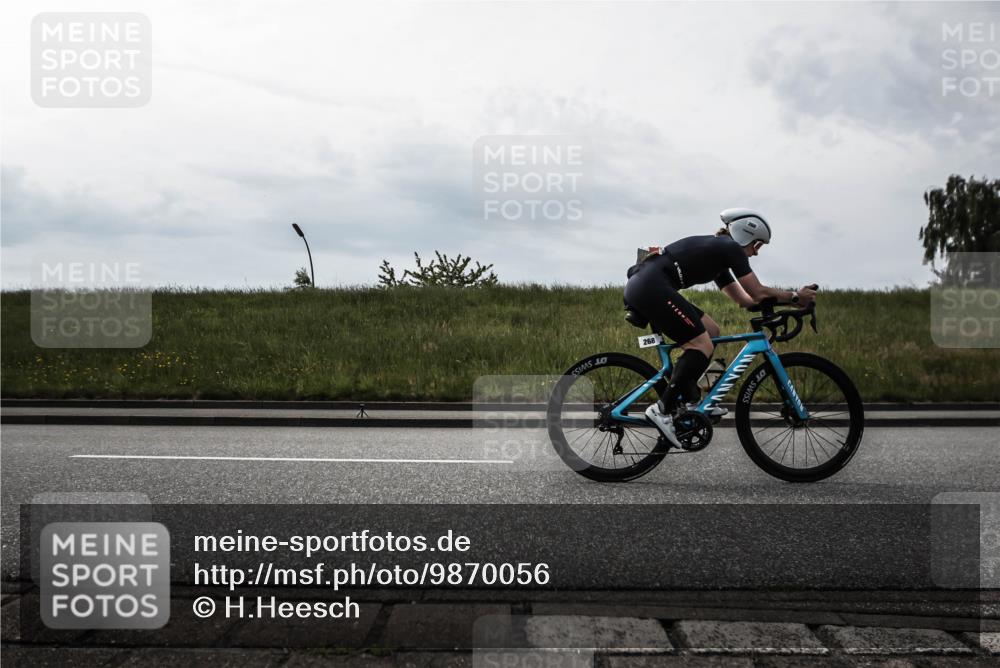 21.06.2026 - 29. Vierlanden-Triathlon H.Heesch http://msf.ph/oto/9870056 21.06.2026 09:19:12 Radfahren 79, 268, 278 meine-sportfotos.de