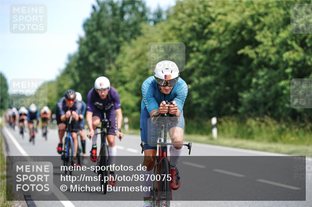 21.06.2026 - Viking Triathlon Michael Burmester http://msf.ph/oto/9870075 21.06.2026 12:32:50 Radfahren 93, 97, 114, 116, 237, 247, 265, 289, 301, 447, 450, 454, 579, 626, 659 meine-sportfotos.de