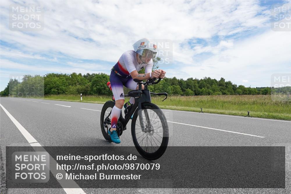 21.06.2026 - Viking Triathlon Michael Burmester http://msf.ph/oto/9870079 21.06.2026 12:08:08 Radfahren 24, 259, 305, 335, 410, 411, 490, 545, 622, 622 meine-sportfotos.de