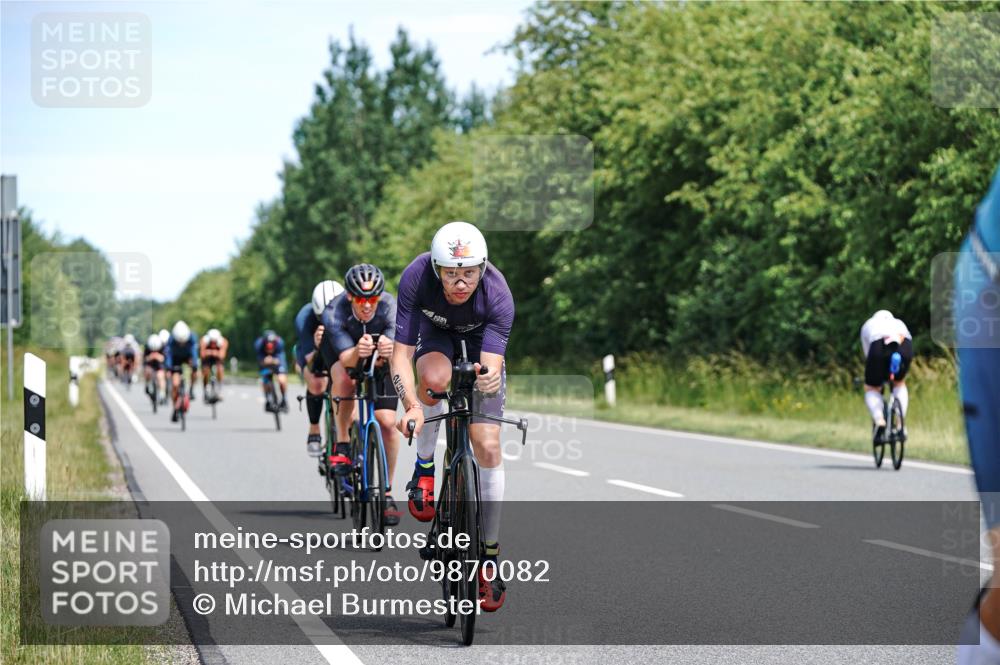21.06.2026 - Viking Triathlon Michael Burmester http://msf.ph/oto/9870082 21.06.2026 12:32:50 Radfahren 93, 97, 114, 116, 237, 247, 265, 289, 301, 447, 450, 454, 579, 626, 659 meine-sportfotos.de