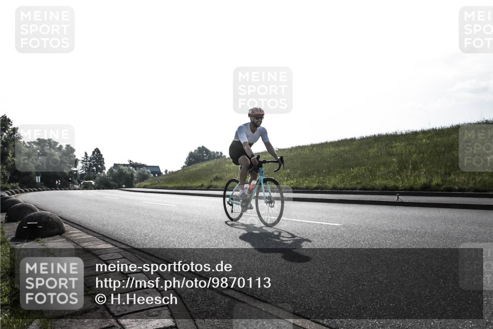 21.06.2026 - 29. Vierlanden-Triathlon H.Heesch http://msf.ph/oto/9870113 21.06.2026 09:03:39 Radfahren 33 meine-sportfotos.de