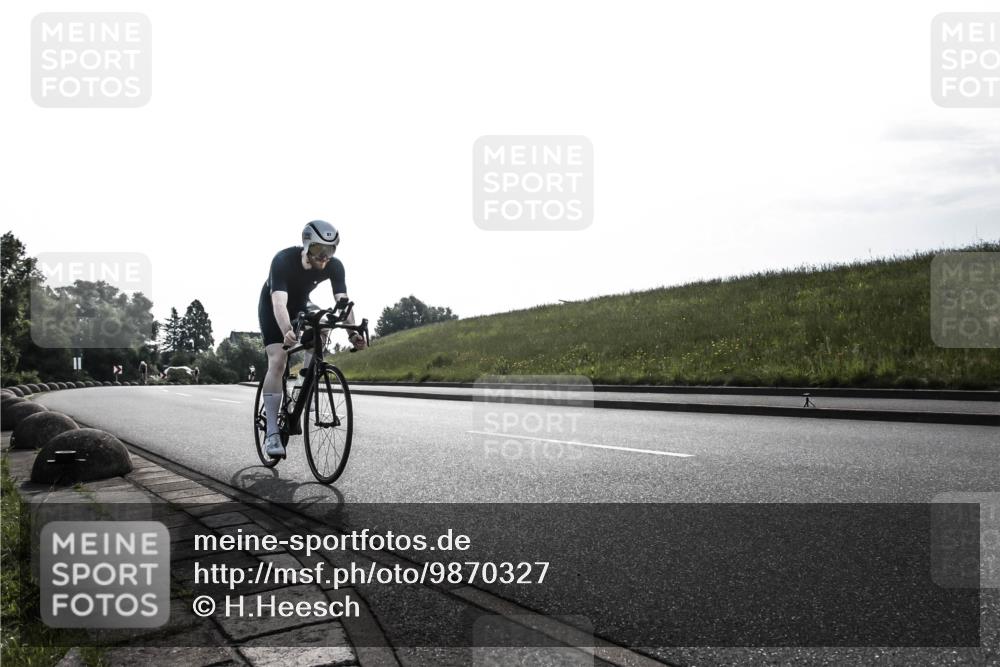 21.06.2026 - 29. Vierlanden-Triathlon H.Heesch http://msf.ph/oto/9870327 21.06.2026 09:09:49 Radfahren 87 meine-sportfotos.de