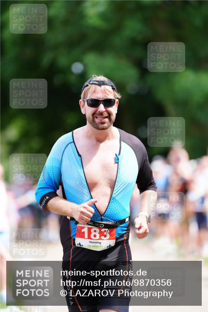 21.06.2026 - 29. Vierlanden-Triathlon LAZAROV Photography http://msf.ph/oto/9870356 21.06.2026 13:51:31 Laufen 183 meine-sportfotos.de