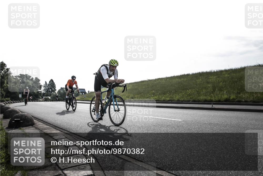 21.06.2026 - 29. Vierlanden-Triathlon H.Heesch http://msf.ph/oto/9870382 21.06.2026 09:10:50 Radfahren 37, 76, 158, 168, 283 meine-sportfotos.de