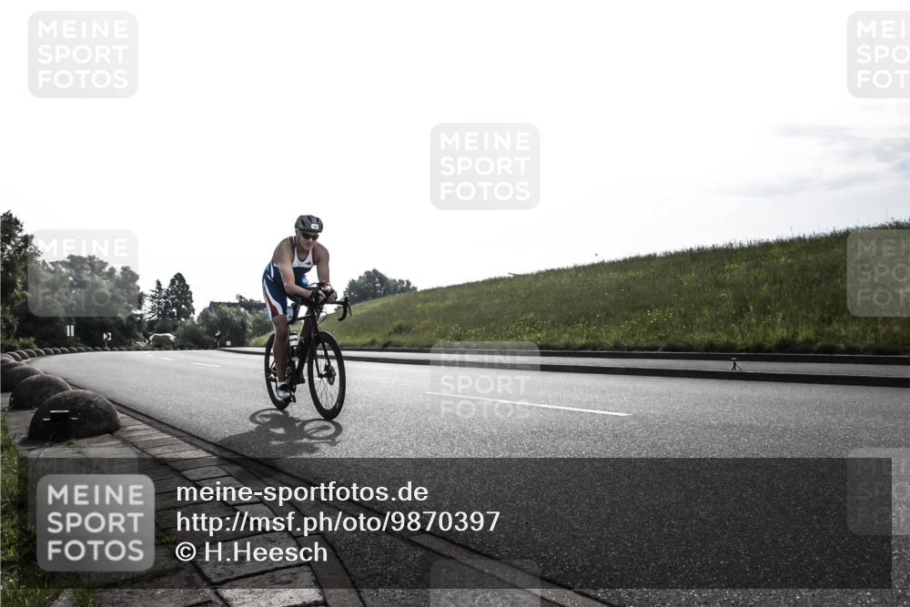 21.06.2026 - 29. Vierlanden-Triathlon H.Heesch http://msf.ph/oto/9870397 21.06.2026 09:10:52 Radfahren 37, 76, 158, 168, 283 meine-sportfotos.de