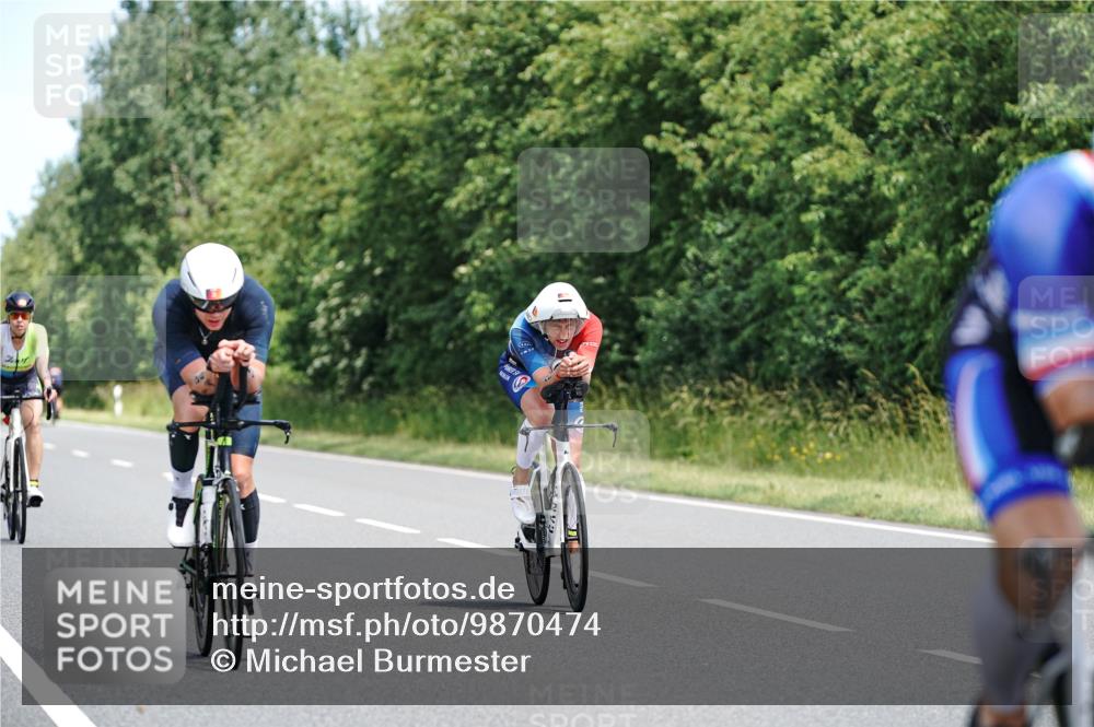21.06.2026 - Viking Triathlon Michael Burmester http://msf.ph/oto/9870474 21.06.2026 12:34:32 Radfahren 28, 49, 197, 248, 304, 360, 389, 571, 610, 653 meine-sportfotos.de