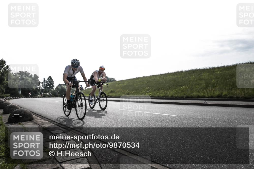 21.06.2026 - 29. Vierlanden-Triathlon H.Heesch http://msf.ph/oto/9870534 21.06.2026 09:12:57 Radfahren 20, 129, 137 meine-sportfotos.de