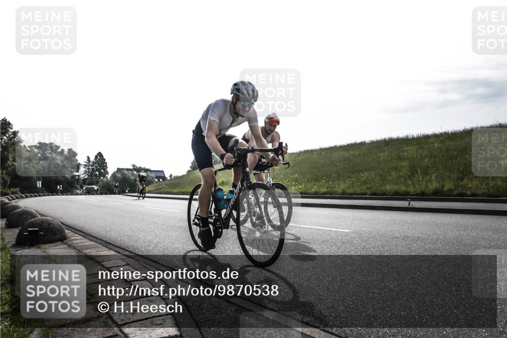 21.06.2026 - 29. Vierlanden-Triathlon H.Heesch http://msf.ph/oto/9870538 21.06.2026 09:12:57 Radfahren 20, 129, 137 meine-sportfotos.de