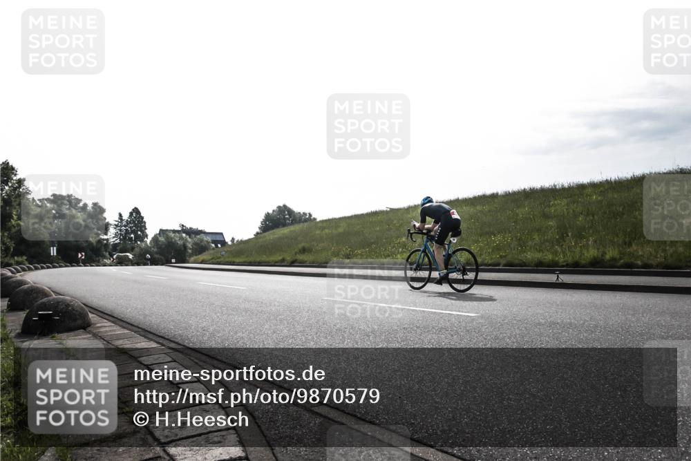 21.06.2026 - 29. Vierlanden-Triathlon H.Heesch http://msf.ph/oto/9870579 21.06.2026 09:13:21 Radfahren 54 meine-sportfotos.de