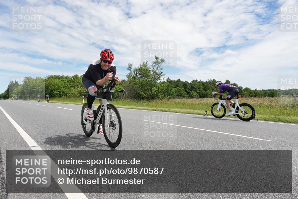 21.06.2026 - Viking Triathlon Michael Burmester http://msf.ph/oto/9870587 21.06.2026 12:12:15 Radfahren 241, 302, 315, 385, 434, 462, 502 meine-sportfotos.de