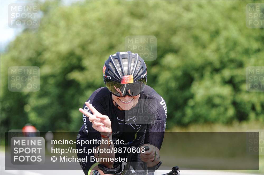 21.06.2026 - Viking Triathlon Michael Burmester http://msf.ph/oto/9870608 21.06.2026 12:35:13 Radfahren 96, 153, 195, 195, 212, 377, 511 meine-sportfotos.de