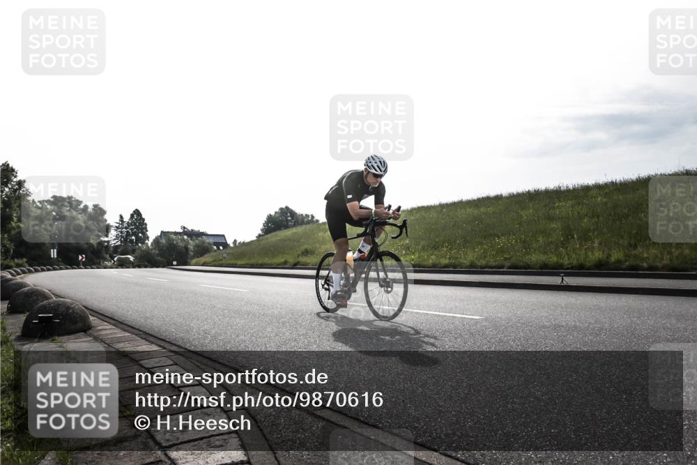 21.06.2026 - 29. Vierlanden-Triathlon H.Heesch http://msf.ph/oto/9870616 21.06.2026 09:14:07 Radfahren 193, 287 meine-sportfotos.de